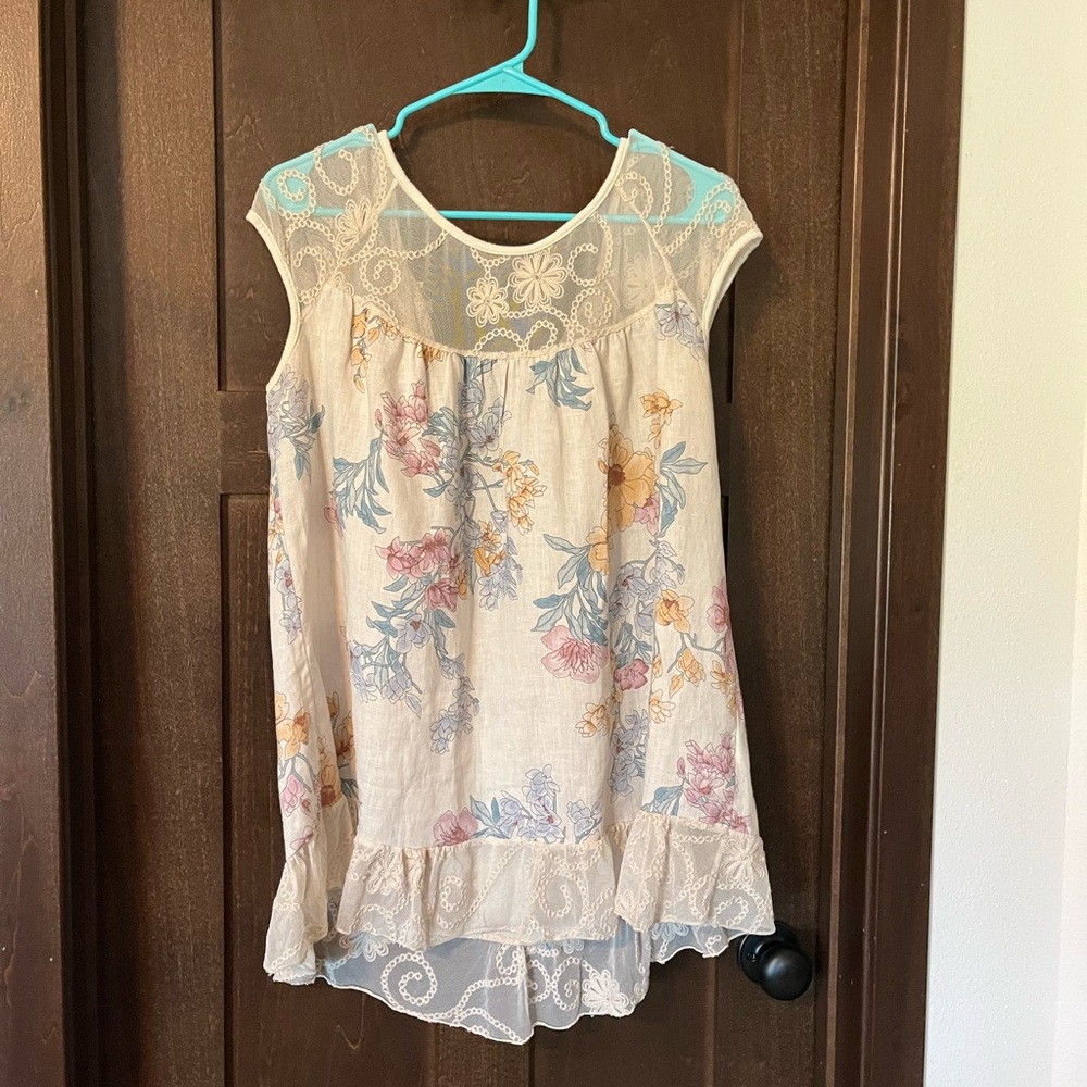 Floral short sleeve